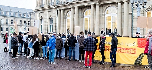 Gegendemonstrations zur Gedenkveranstaltung